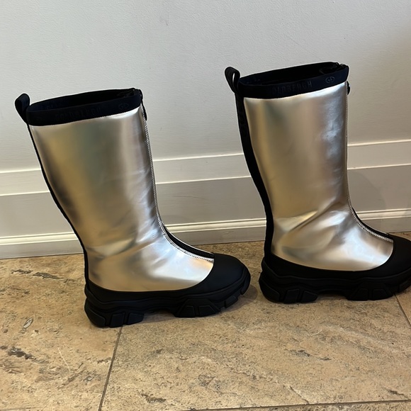 Goldbergh gold and black snow boots - Picture 5 of 9